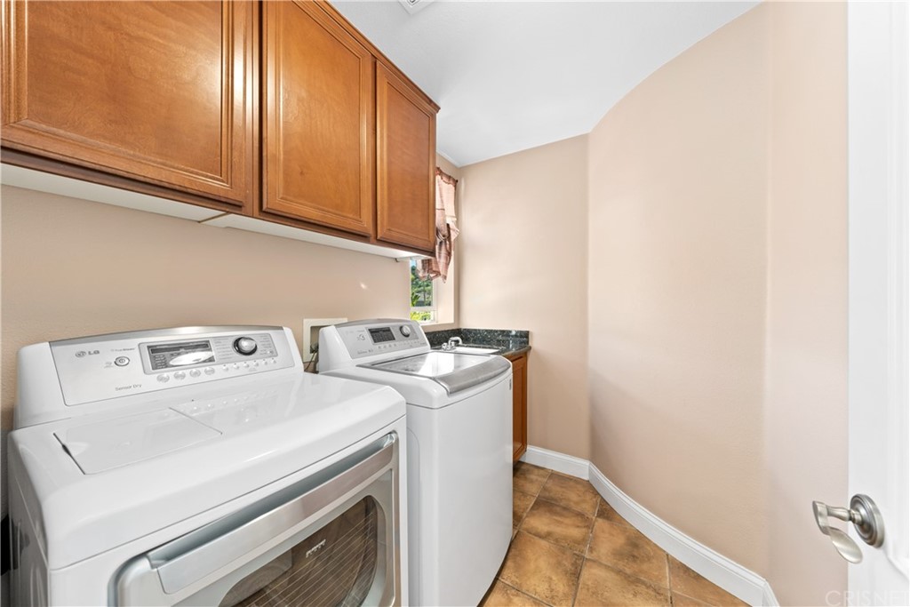 4274 Shawnee Street Moorpark, CA 93021 - Photo 32 of 45