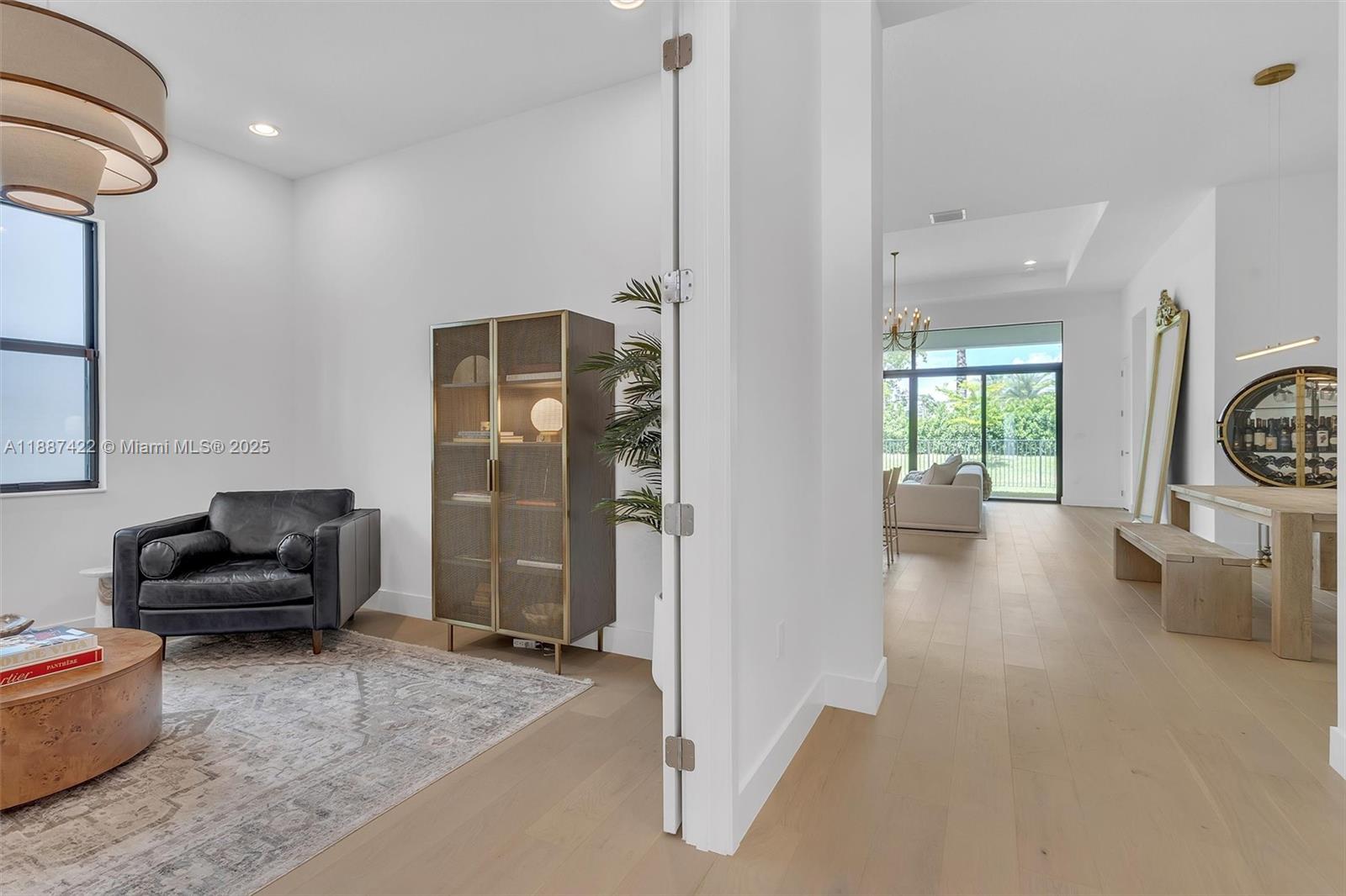 8367 Royal County Down Road Boca Raton, FL 33434 - Photo 10 of 26 Gallery Image 10