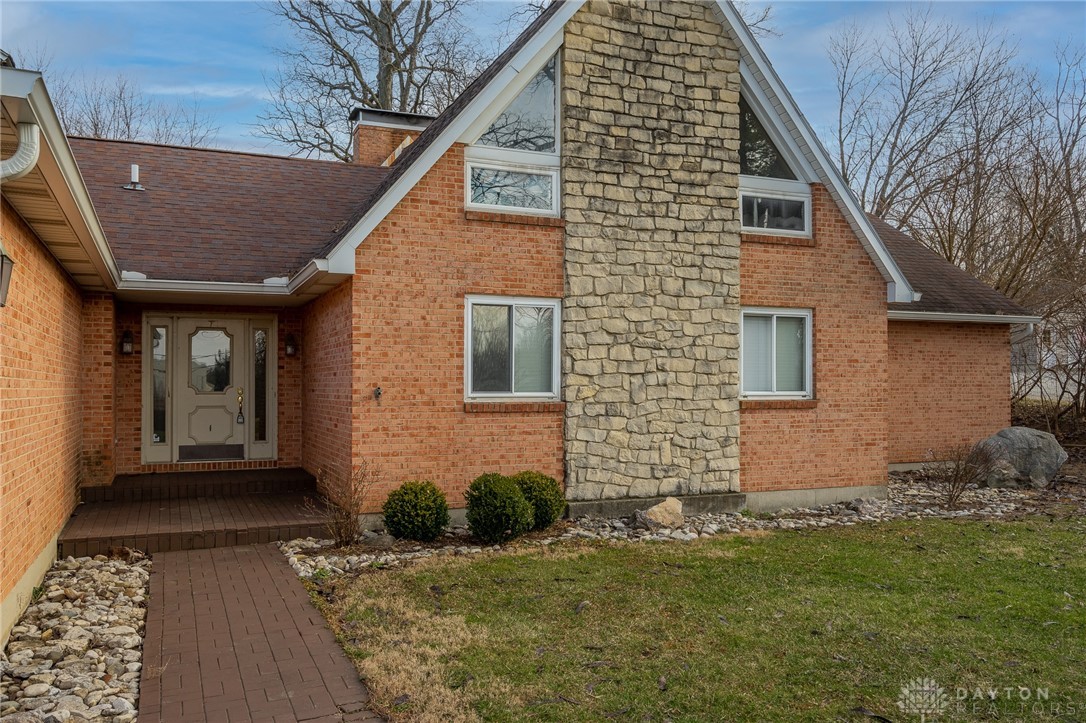 446 Grange Hall Road Beavercreek, OH 45430 - Photo 5 of 42