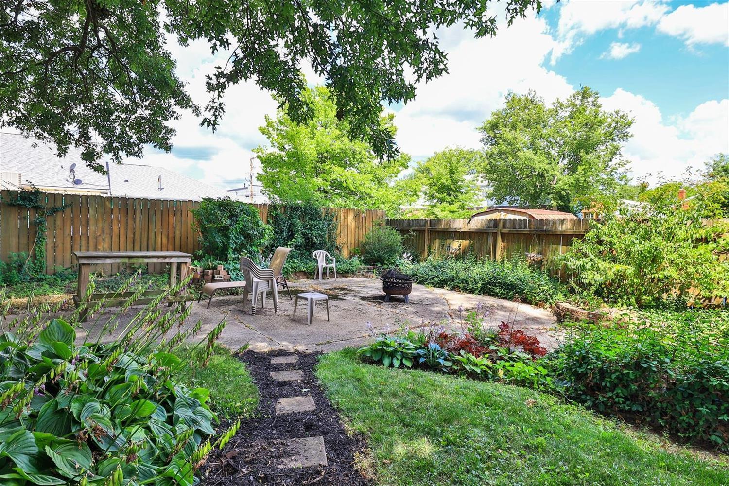 411 Plum Road Cincinnati, OH 45238 - Photo 22 of 28