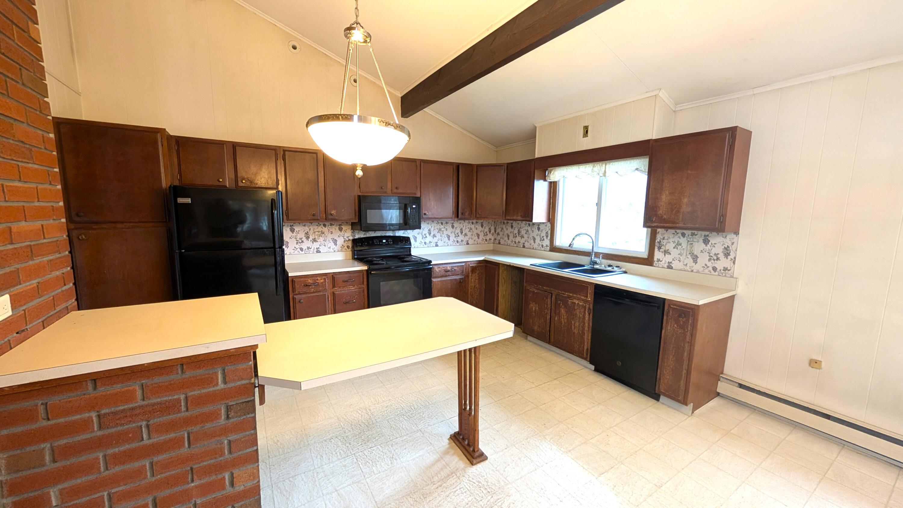 2 Stewart Street Rouses Point, NY 12979 - Photo 10 of 40 Gallery Image 10