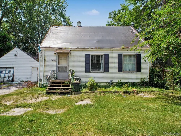 $29,990 | 3450 Williamson Road, Saginaw, MI 48601