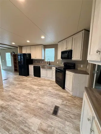 $135,000 | 821 Quail Run, Seven Points, TX 75143