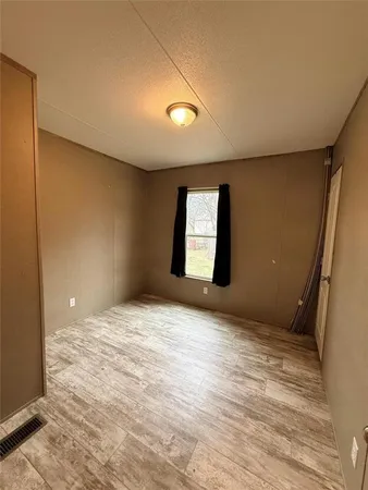 $135,000 | 821 Quail Run, Seven Points, TX 75143