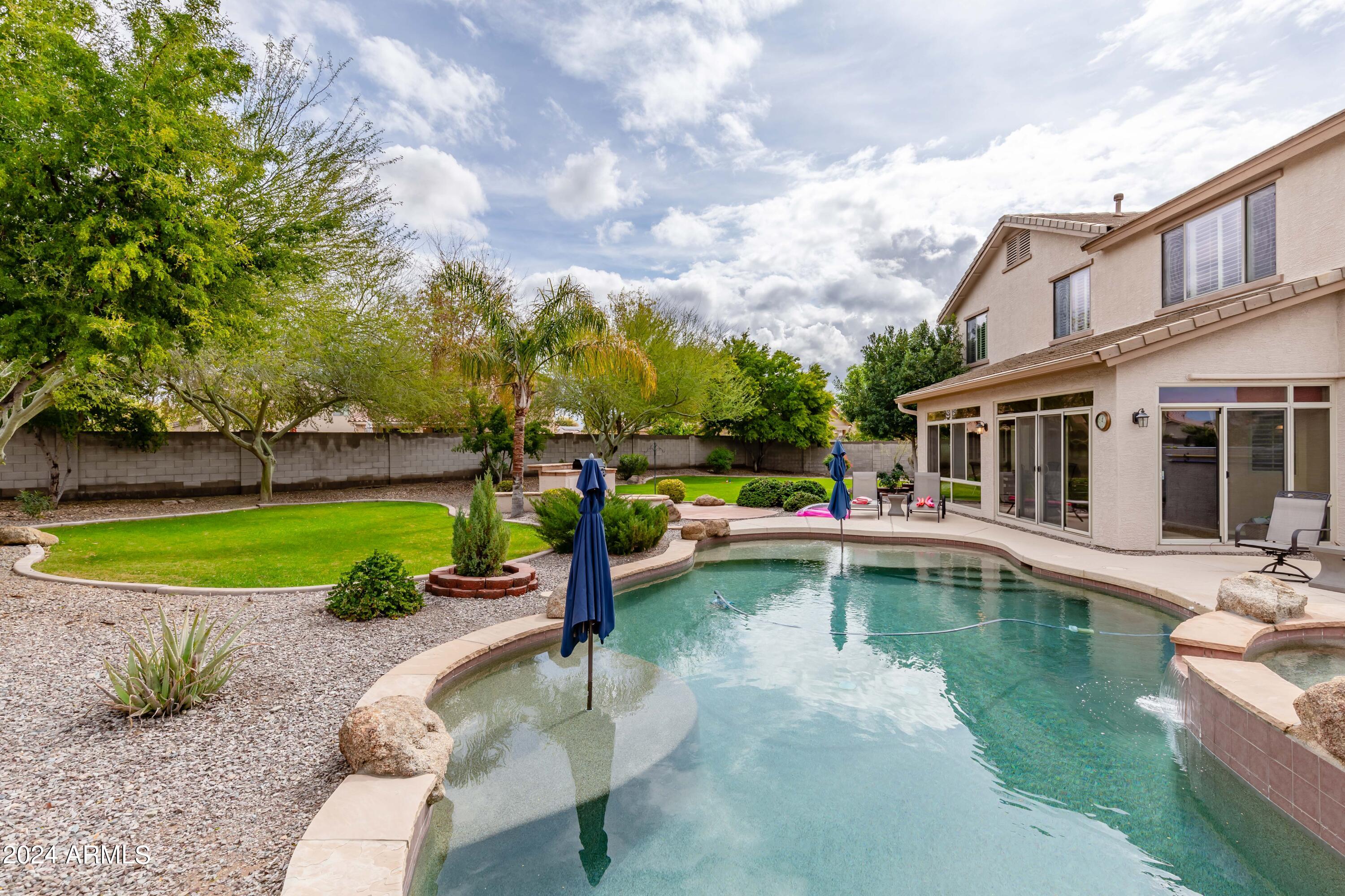 8408 West Midway Avenue Glendale, AZ 85305 - Photo 3 of 46 _C7A4301-HDR