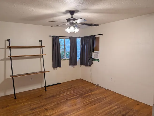 $250,000 | 5468 East Grant Avenue, Fresno, CA 93727