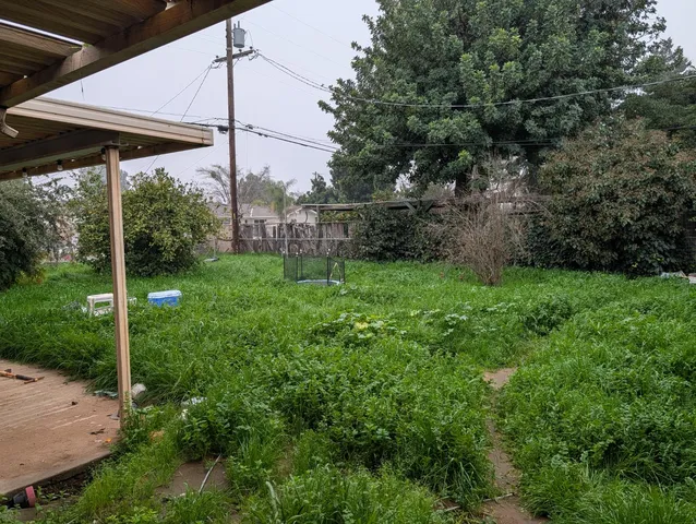 $250,000 | 5468 East Grant Avenue, Fresno, CA 93727