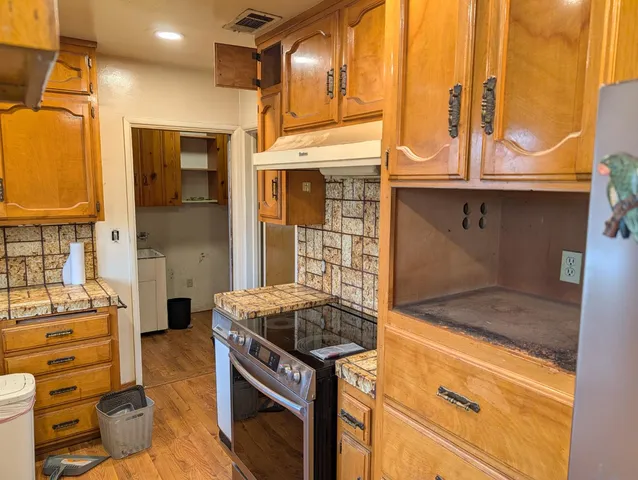 $250,000 | 5468 East Grant Avenue, Fresno, CA 93727