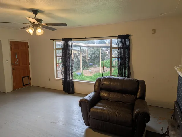 $250,000 | 5468 East Grant Avenue, Fresno, CA 93727