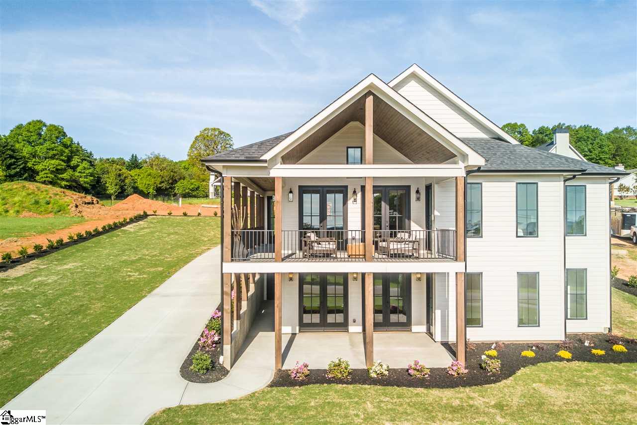 423 Mt Vernon Road Greer, SC 29651 - Photo 1 of 28