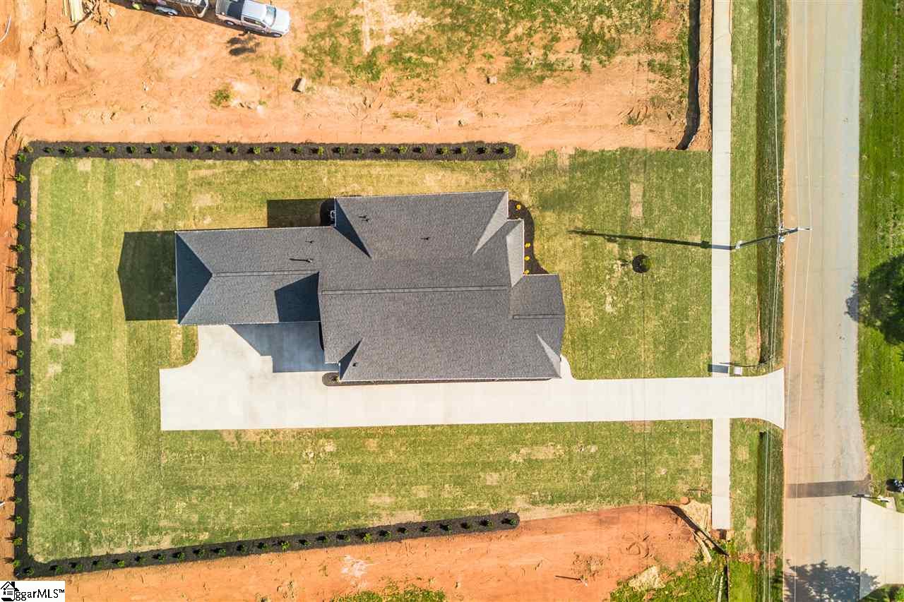 423 Mt Vernon Road Greer, SC 29651 - Photo 26 of 28