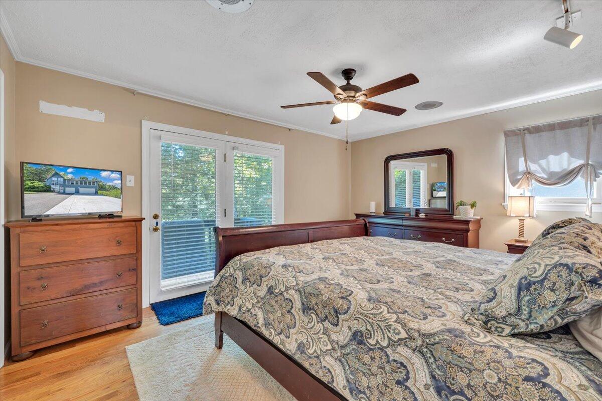 581 Idle Acres Road Fincastle, VA 24090 - Photo 17 of 95 049-MIB03612