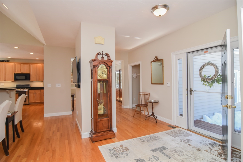 33 Stone Ridge Road, Unit 33 Westford, MA 01886 - Photo 16 of 28 Gallery Image 16