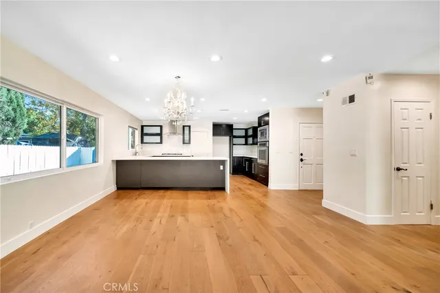 $1,199,999 | 21817 Providencia Street, Woodland Hills, CA 91364