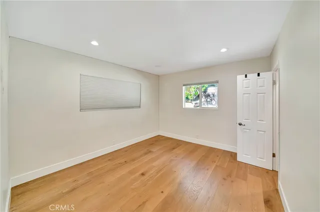 $1,199,999 | 21817 Providencia Street, Woodland Hills, CA 91364