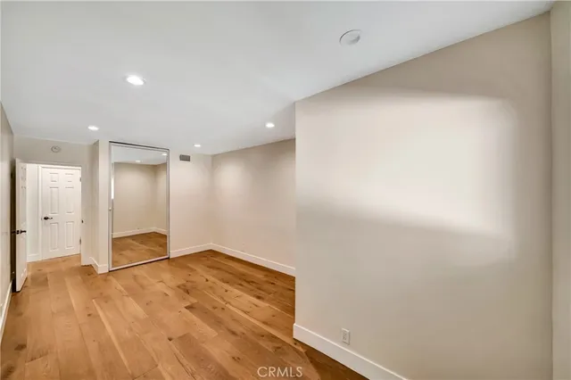 $1,199,999 | 21817 Providencia Street, Woodland Hills, CA 91364