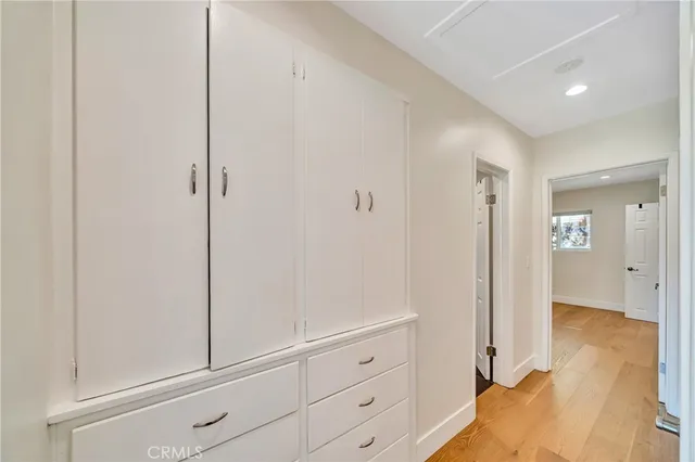 $1,199,999 | 21817 Providencia Street, Woodland Hills, CA 91364