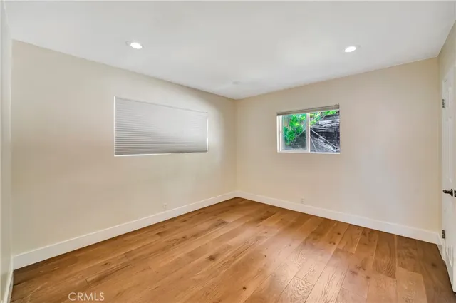 $1,199,999 | 21817 Providencia Street, Woodland Hills, CA 91364