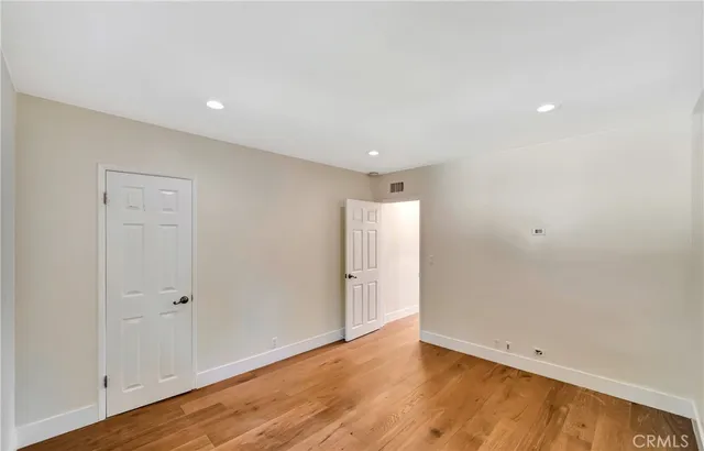 $1,199,999 | 21817 Providencia Street, Woodland Hills, CA 91364