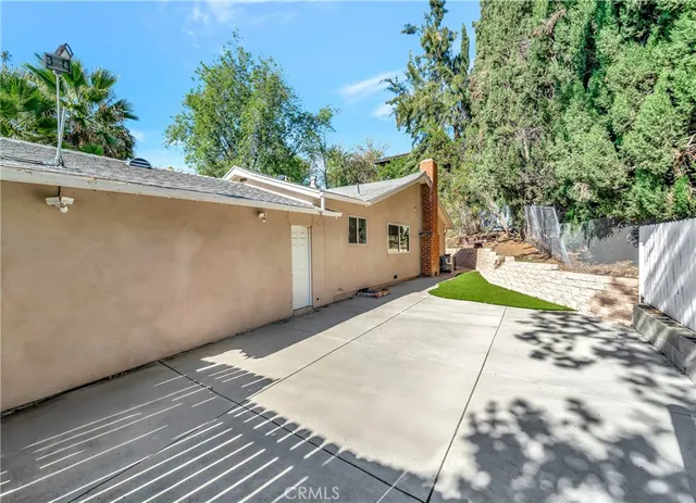 $1,199,999 | 21817 Providencia Street, Woodland Hills, CA 91364
