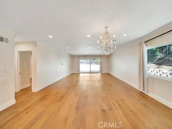 $1,199,999 | 21817 Providencia Street, Woodland Hills, CA 91364