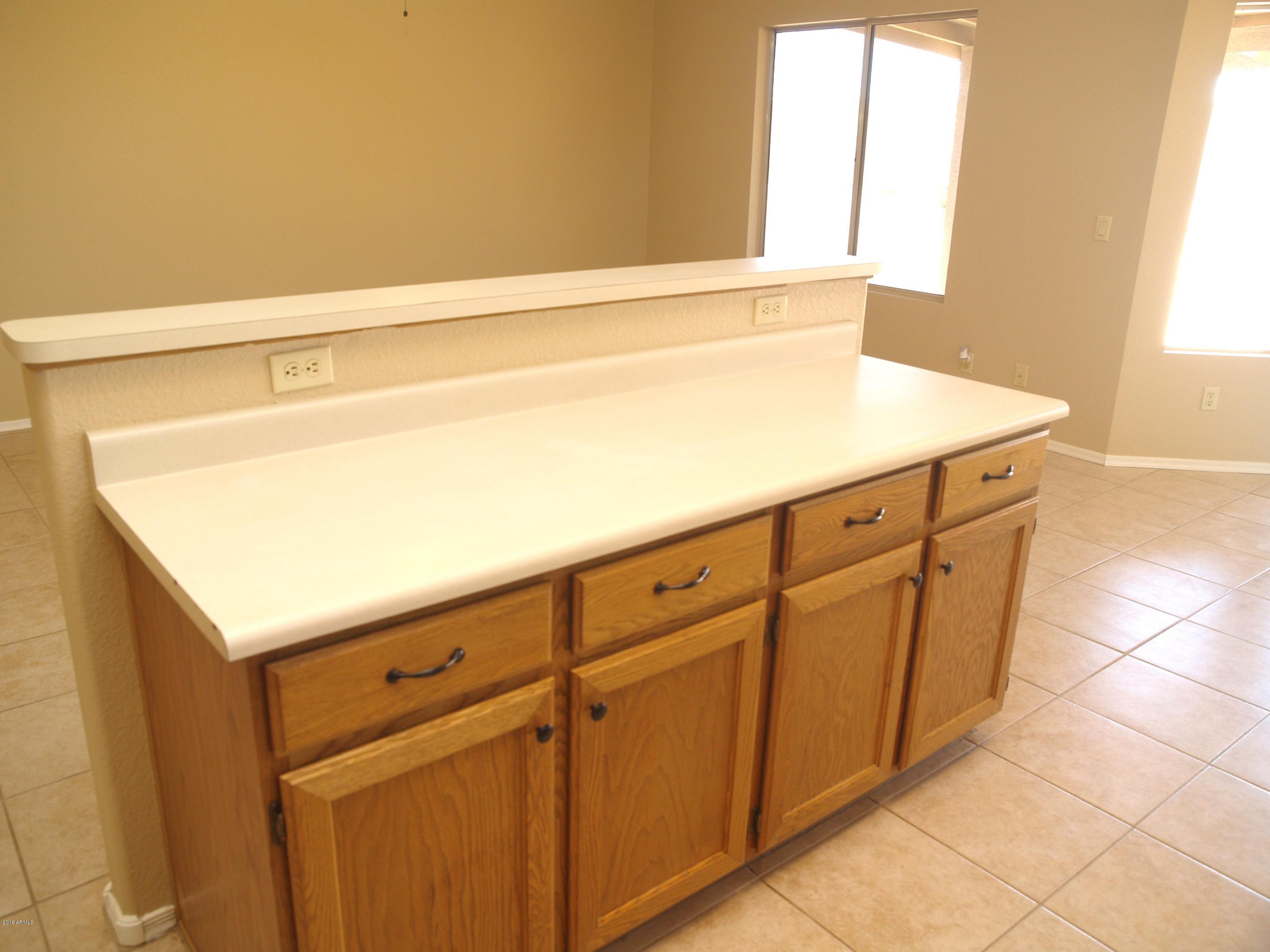 8938 West Ocotillo Road Glendale, AZ 85305 - Photo 13 of 35 P1015482