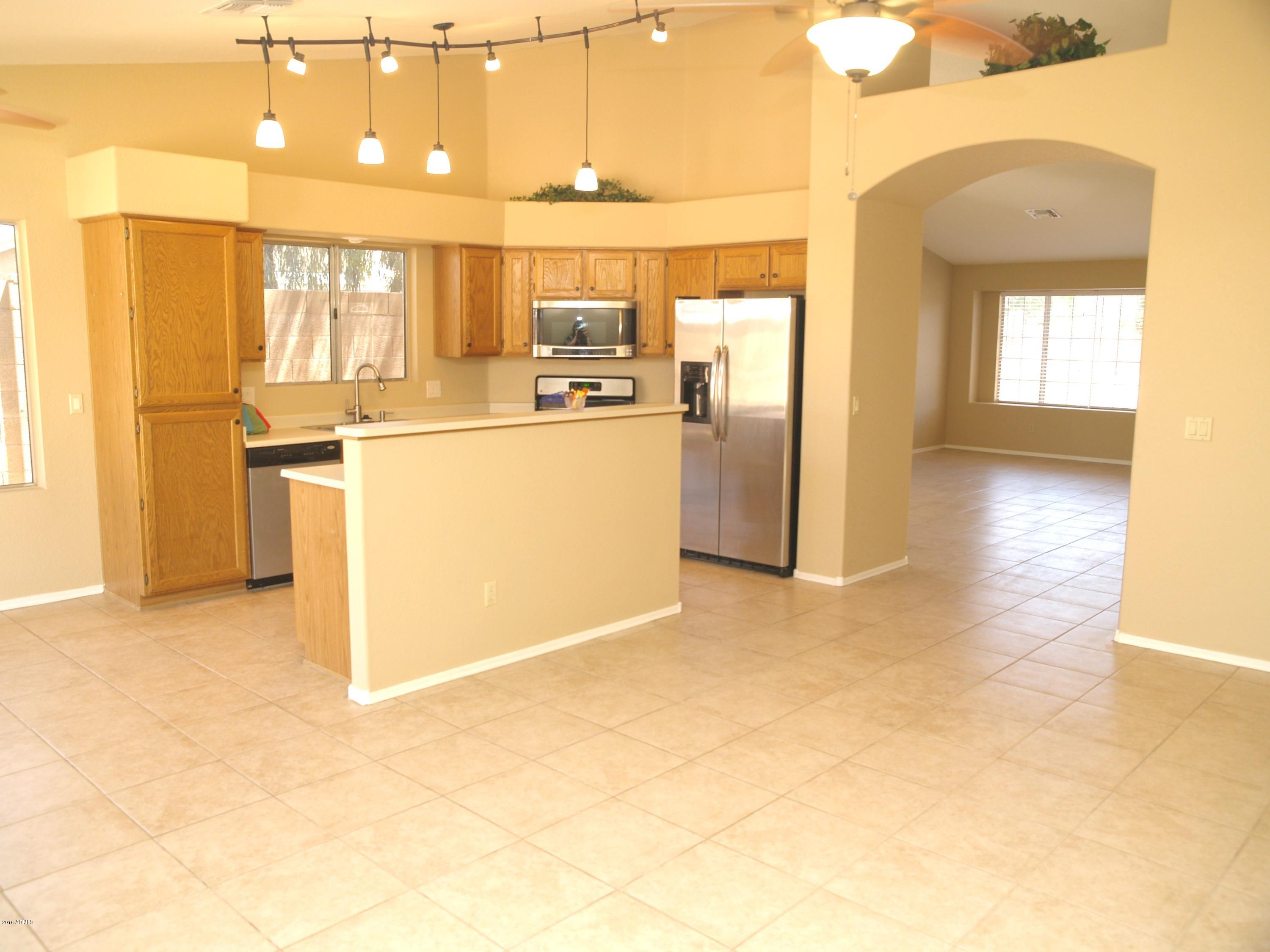 8938 West Ocotillo Road Glendale, AZ 85305 - Photo 15 of 35 P1015485