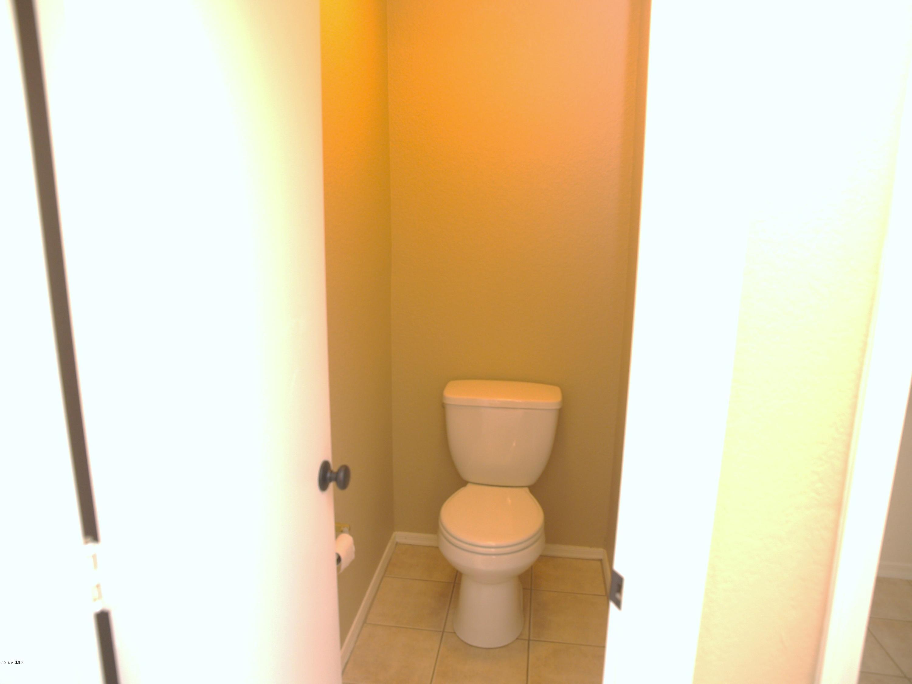 8938 West Ocotillo Road Glendale, AZ 85305 - Photo 19 of 35 P1015450