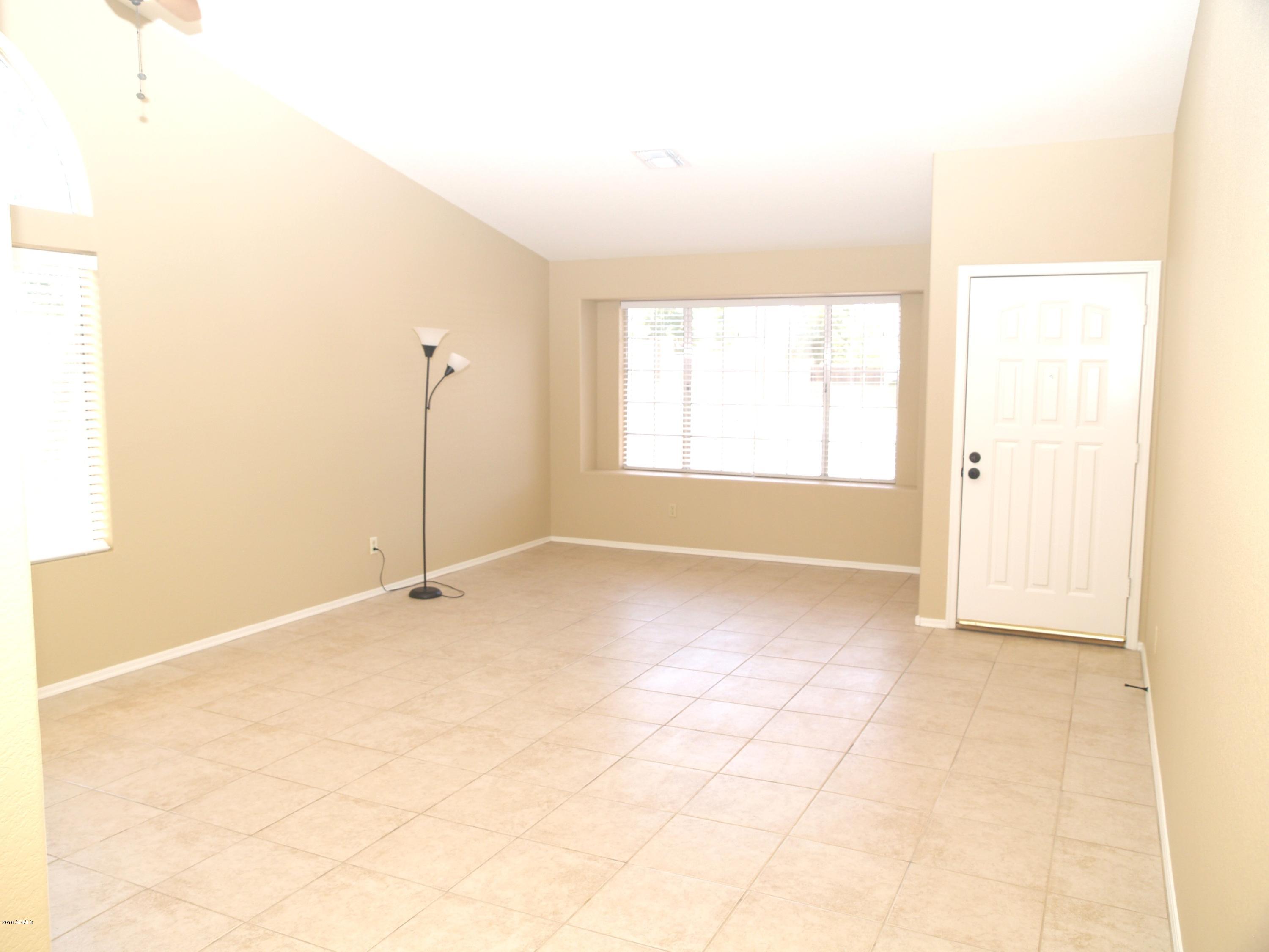 8938 West Ocotillo Road Glendale, AZ 85305 - Photo 5 of 35 P1015476