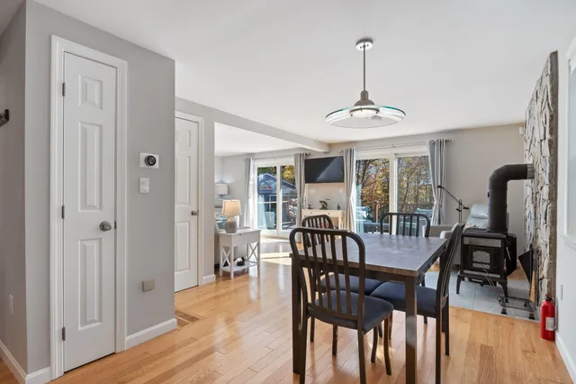 $795,000 | 344 Chalk Pond Road, Newbury, NH 03255