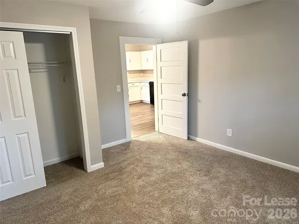 $1,195 | 411 West 10th Street, Kannapolis, NC 28081