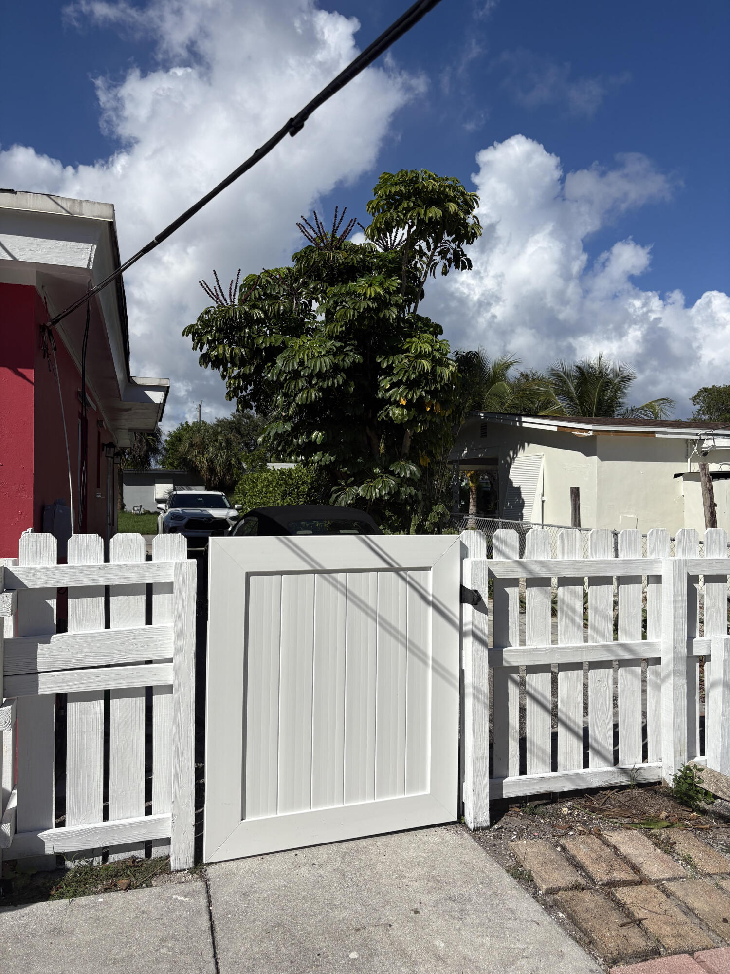 626 Minnesota Street Lantana, FL 33462 - Photo 14 of 15 a view of a house