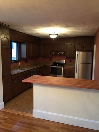 669 Main Street Watertown, MA 02472 - Photo 7 of 25 Gallery Image 7