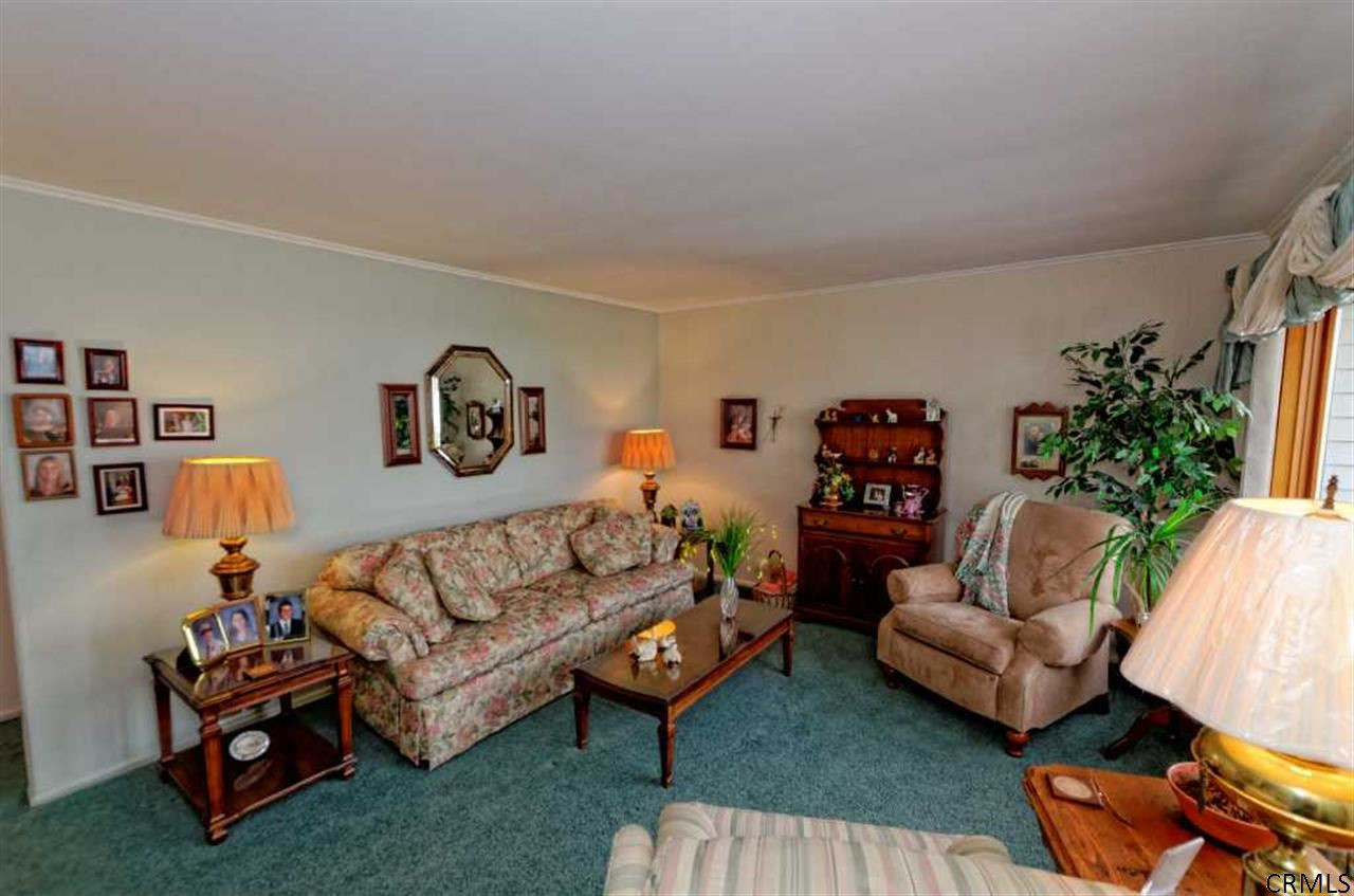60 Southgate Road Colonie, NY 12211 - Photo 4 of 25 Photo 4