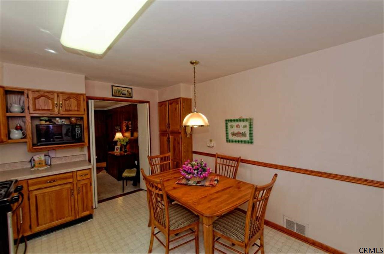 60 Southgate Road Colonie, NY 12211 - Photo 9 of 25 Photo 9