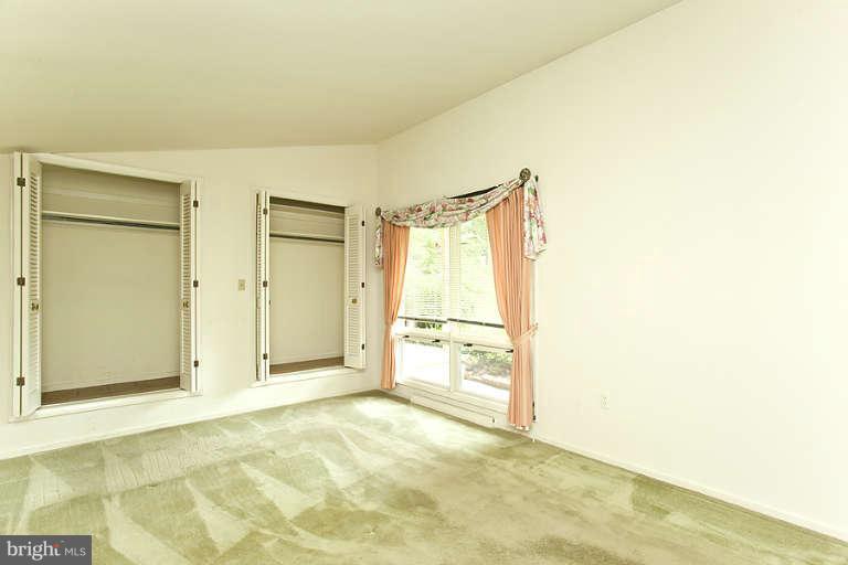 116 Roszel Road Winchester, VA 22601 - Photo 15 of 19 Bedroom (Master)