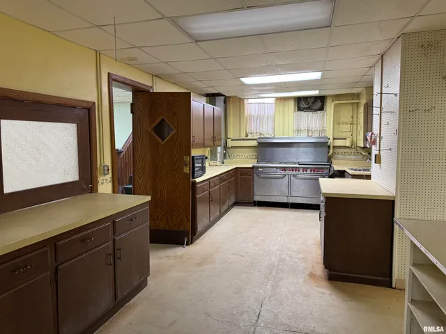 $125,000 | 170 West Hurst Street, Bushnell, IL 61422