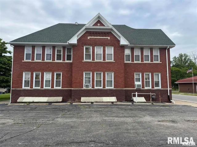 $125,000 | 170 West Hurst Street, Bushnell, IL 61422