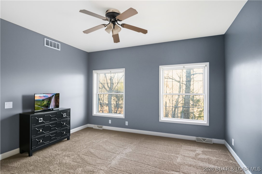 22 Navajo Road Four Seasons, MO 65049 - Photo 11 of 42 Primary bedroom.