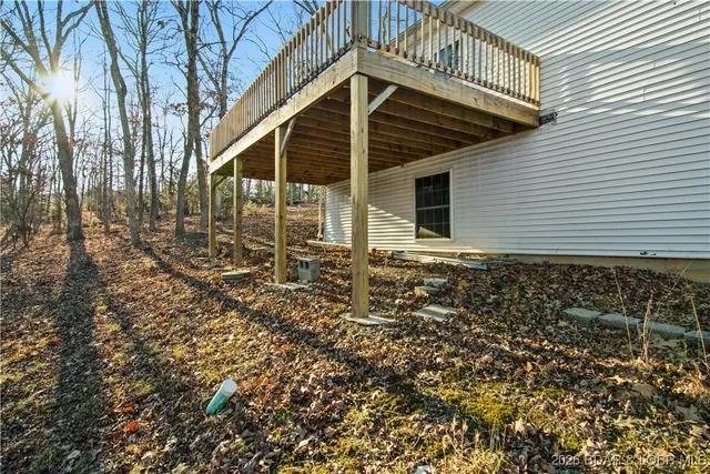 $369,900 | 22 Navajo Road, Four Seasons, MO 65049