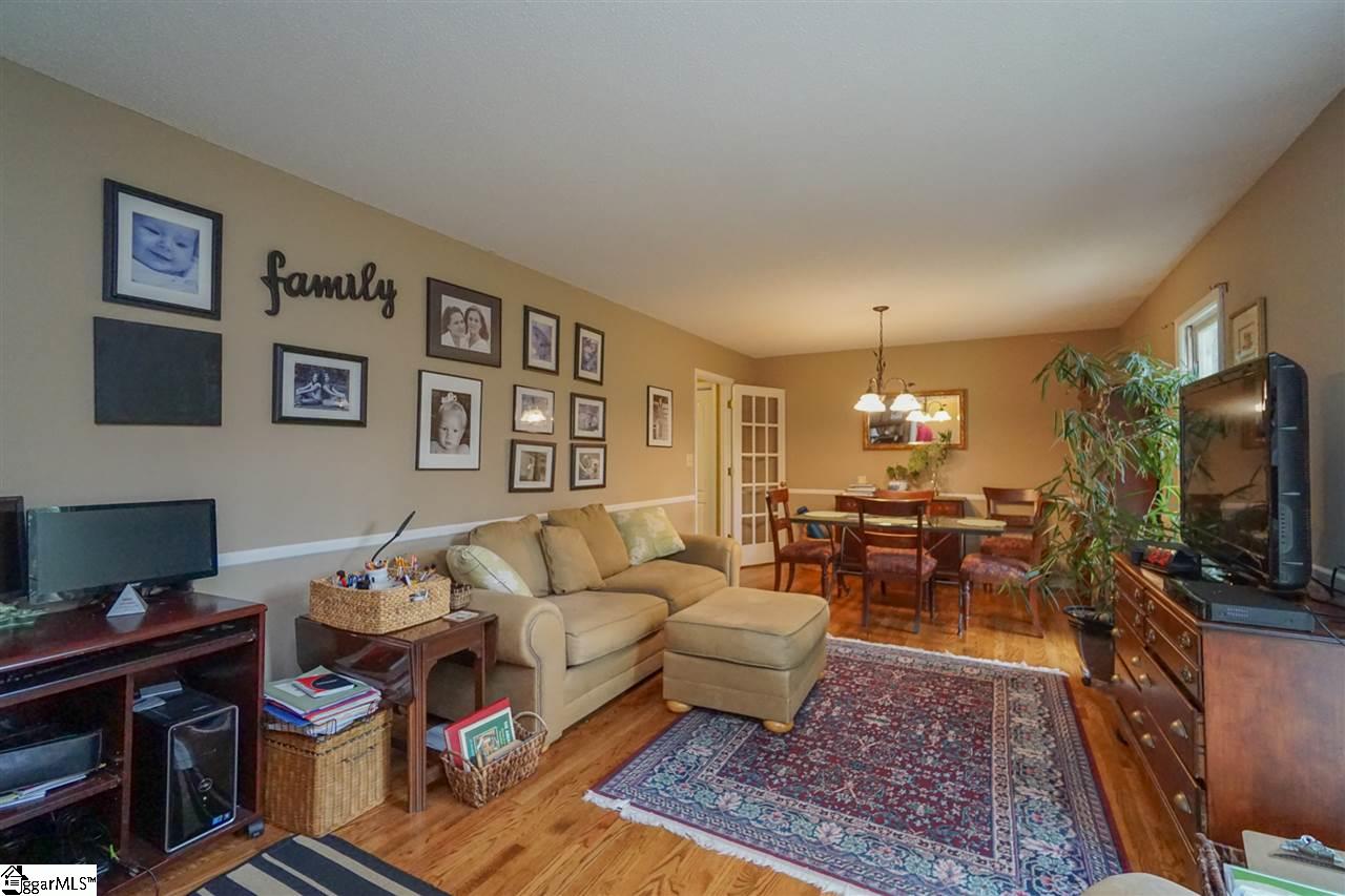 1102 Roe Ford Road Greenville, SC 29617 - Photo 13 of 35 Gallery Image 13