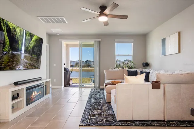 $449,900 | 370 Whistling Duck Trail, St. Cloud, FL 34771