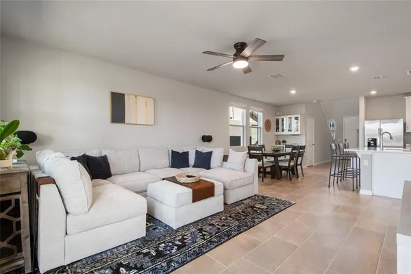 $424,900 | 370 Whistling Duck Trail, St. Cloud, FL 34771