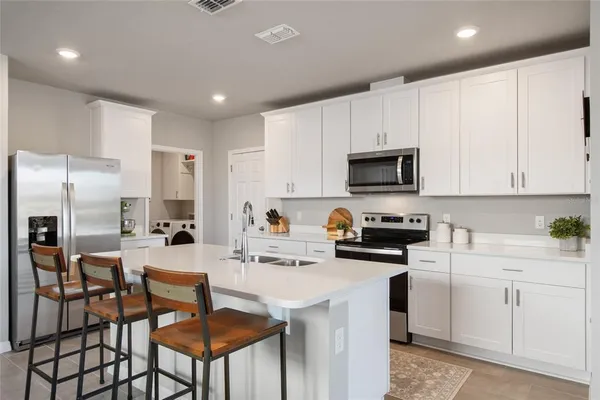 $424,900 | 370 Whistling Duck Trail, St. Cloud, FL 34771