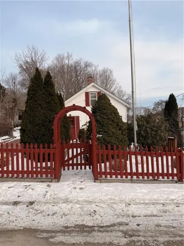 $254,000 | 54 Mapleville Main, Burrillville, RI 02839