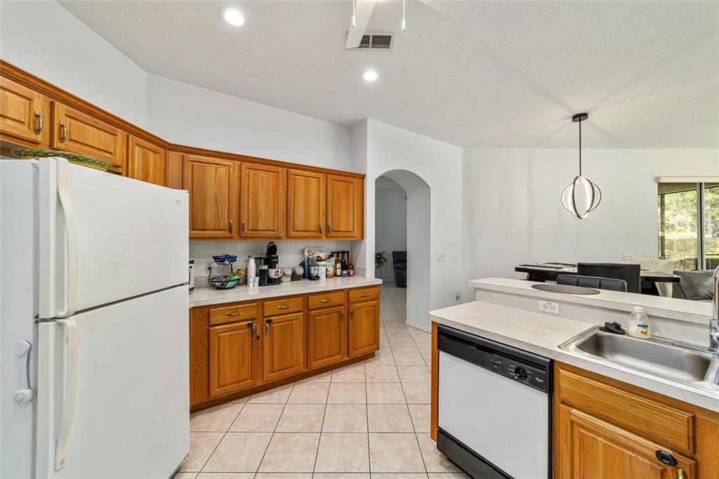 20870 Southwest 90th Loop Dunnellon, FL 34431 - Photo 5 of 17