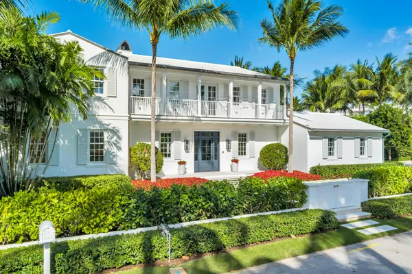 $19,000,000 | 201 Ocean Terrace, Palm Beach, FL 33480