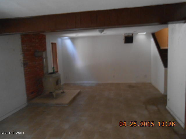1785 Manchester Drive Bushkill, PA 18324 - Photo 6 of 10