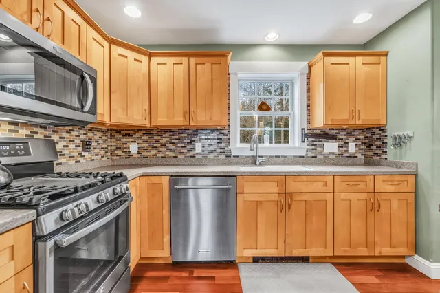 $589,900 | 78 Star Drive, Minot, ME 04258