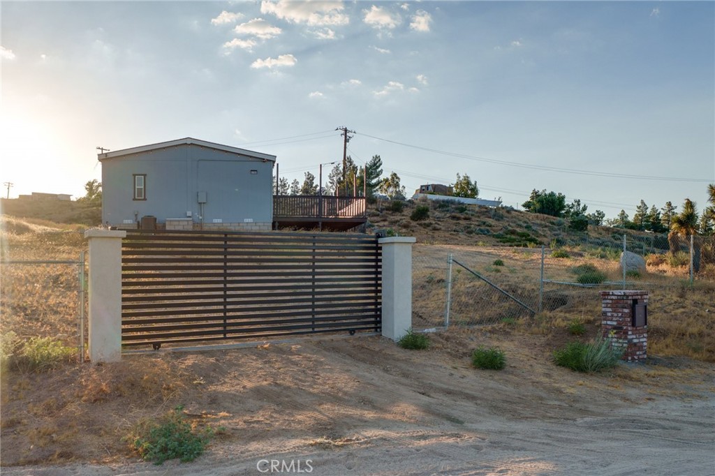 8380 Riggins Road Phelan, CA 92371 - Photo 32 of 41